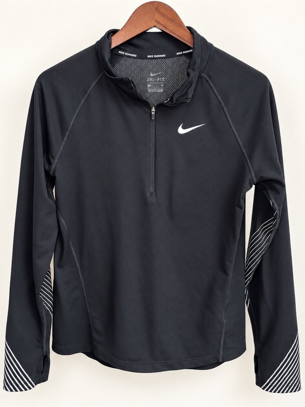 Nike Running Dri-FIT Quarter Zip Women’s Medium